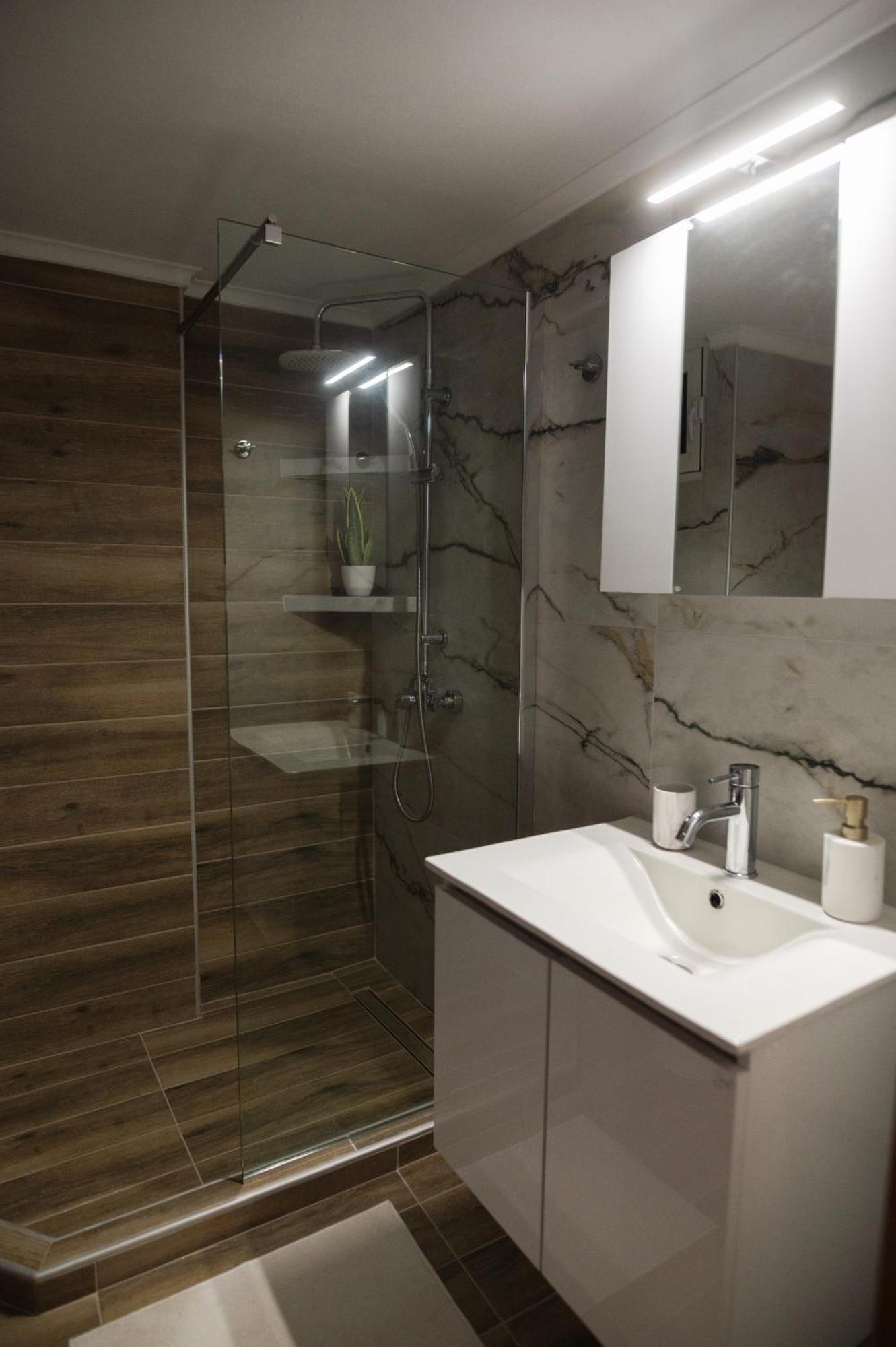 Sapphire Majesty Suite By Heaven'S Hall Luxury Suites Alexandroupoli Exterior foto